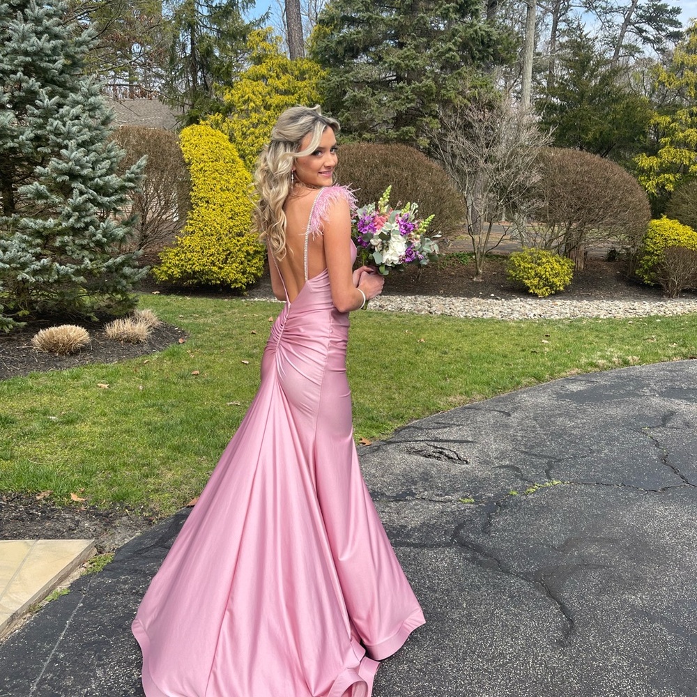 Chic Backless Pink Dress